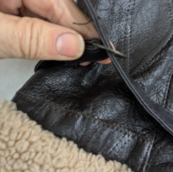 Leather Pilot Jacket with Faux Sherpa Trim by Leather & Soul XL Bag 6 - Picture 10 of 15